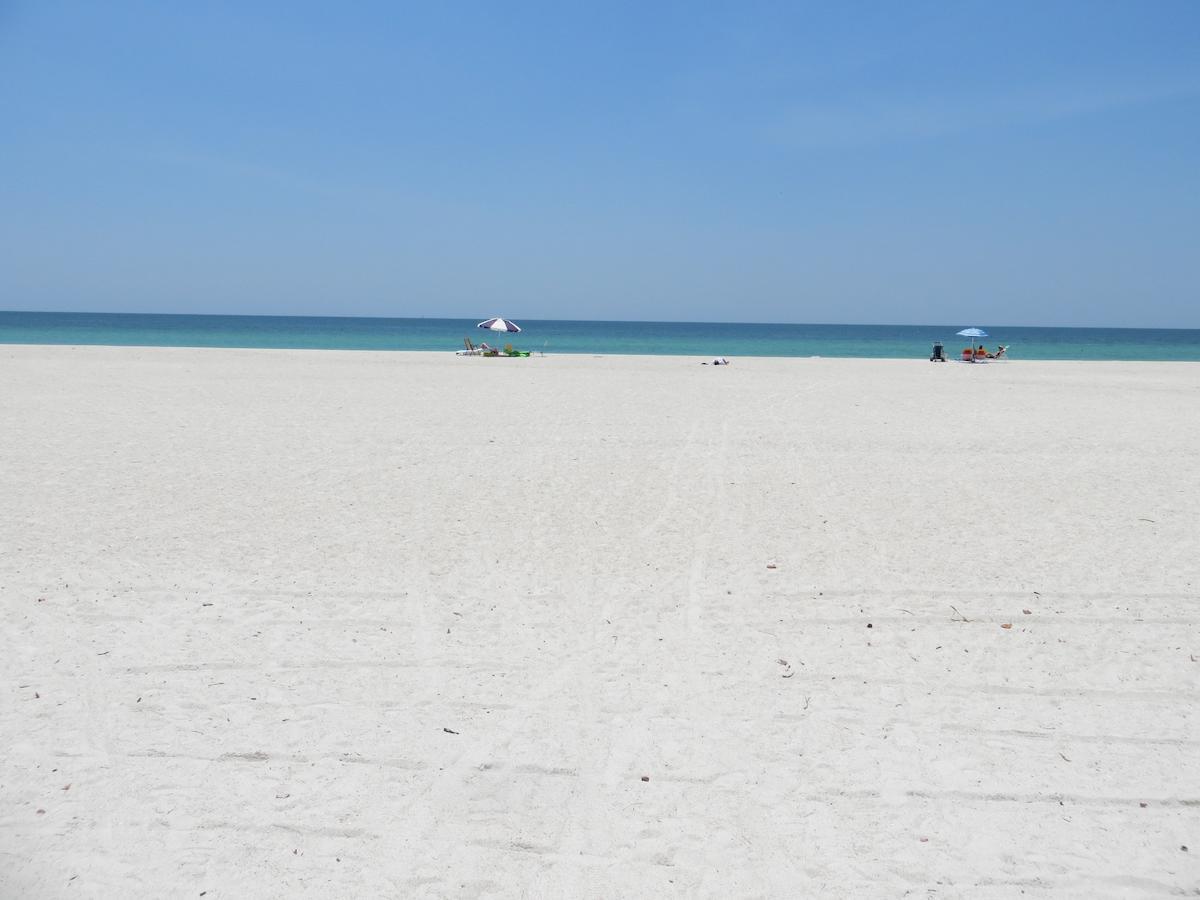 Seabreeze At Anna Maria Island Inn Bradenton Beach Exterior foto